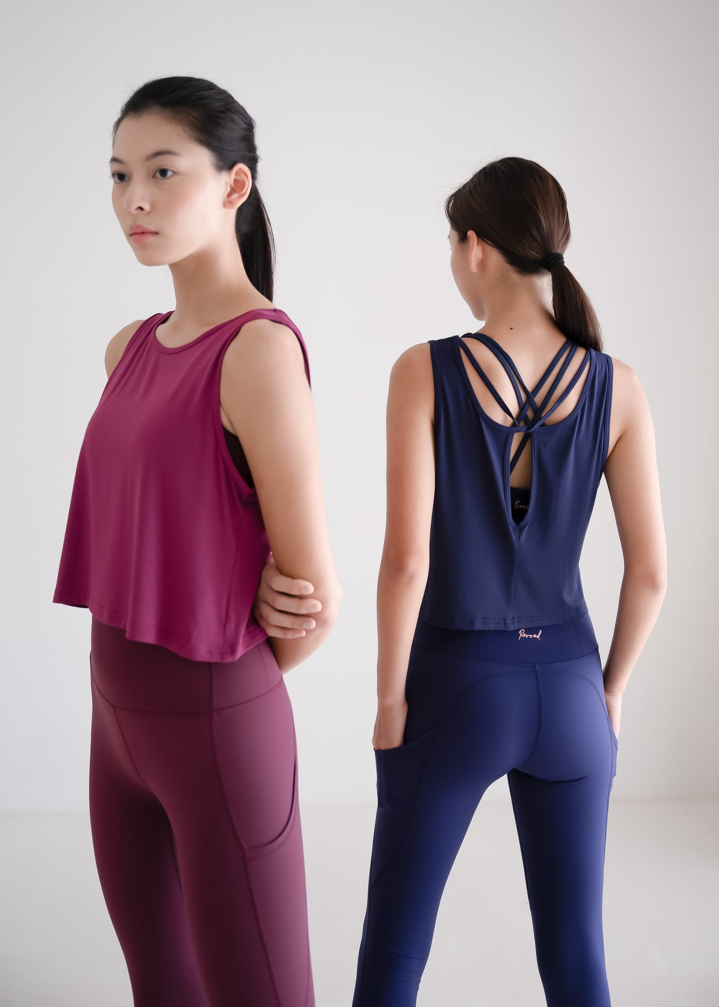 Light & Fast Tank (Navy)